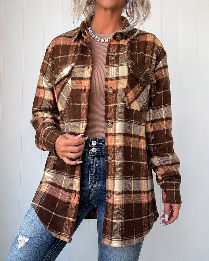 Sobrecamisa de cuadros, de manga larga, con cuello camisero, con botones