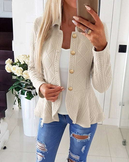 Abrigo de manga larga, con cuello camisero, con botones