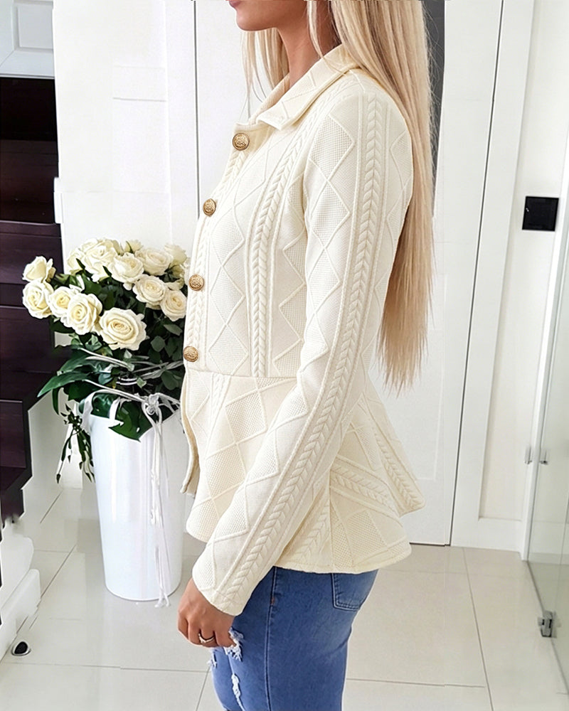 Abrigo de manga larga, con cuello camisero, con botones